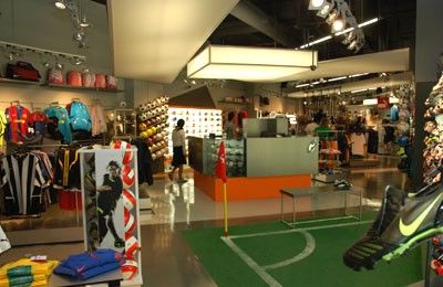 Base de datos de Tiendas de deportes en Cataluña