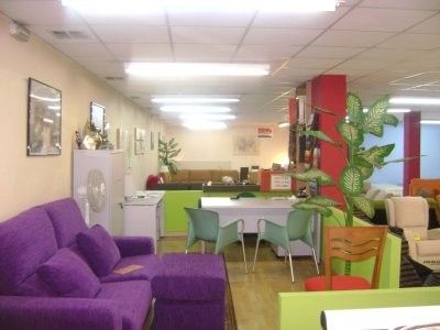 Base de datos de Tiendas de muebles en Cataluña