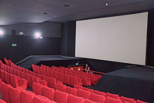 Base de datos de Cines en Granada